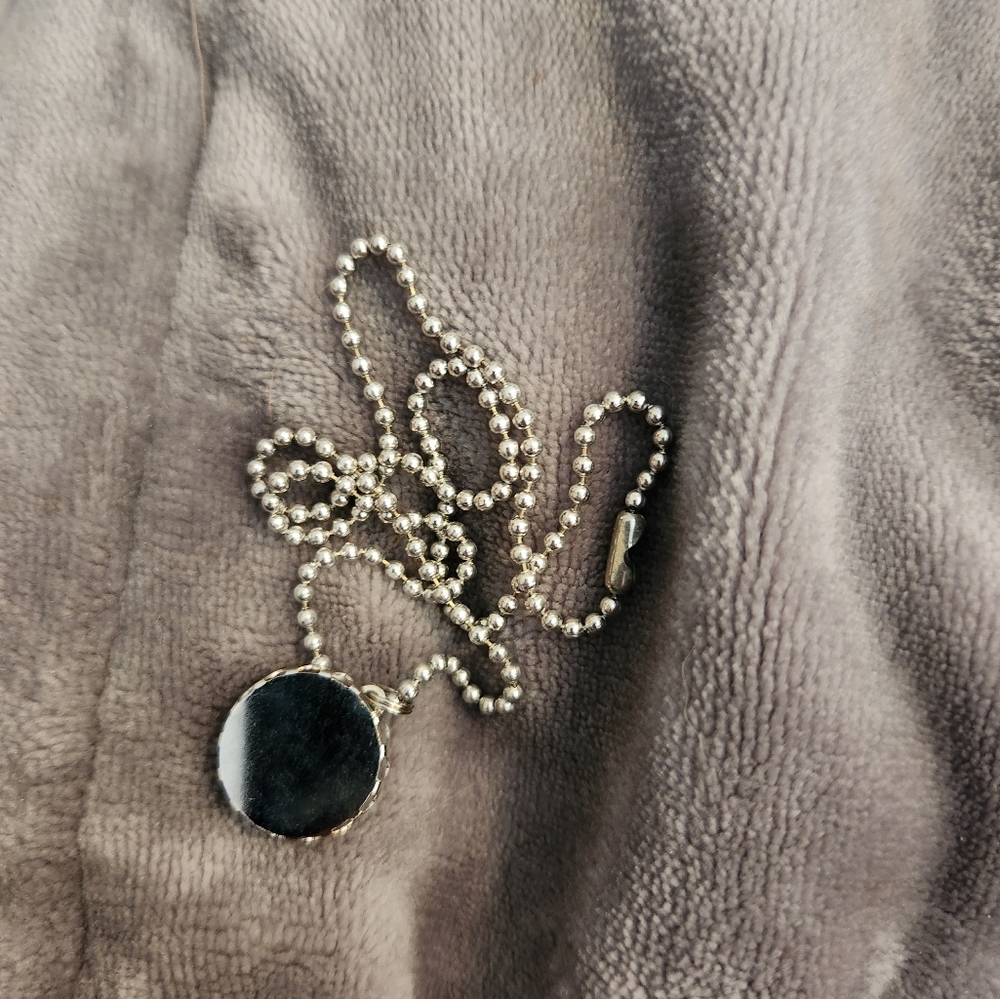 Necklace - Picture 4 of 4